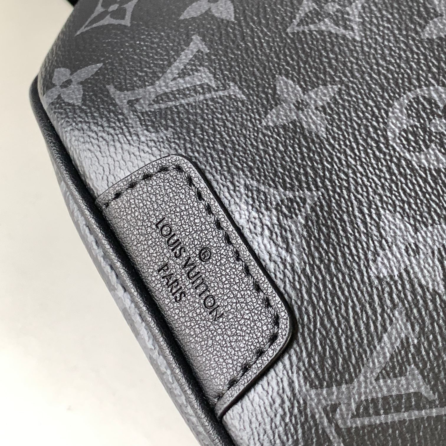 LV Discovery Small Replica Bags Louis Vuitton