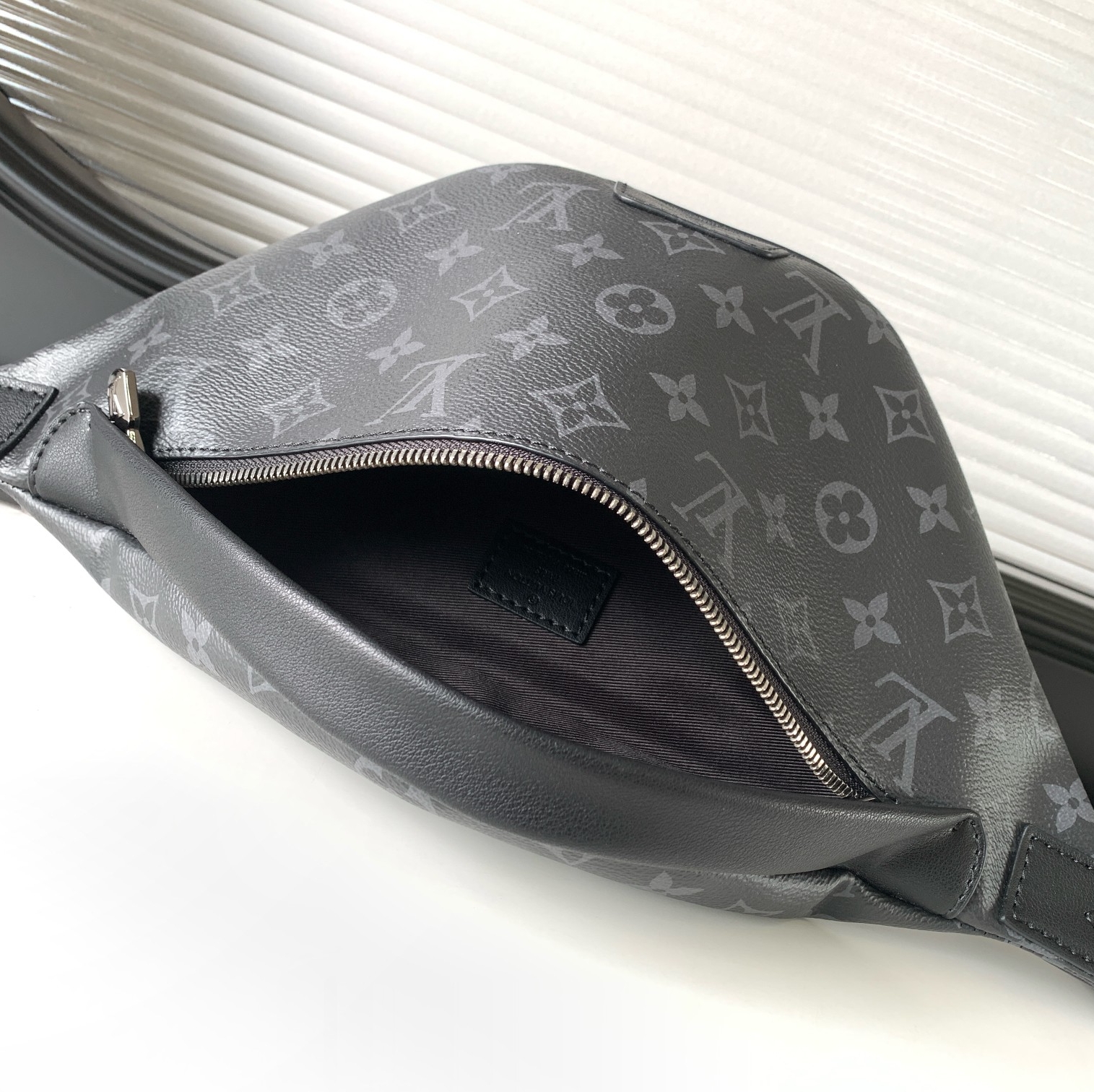 LV Discovery Small Replica Bags Louis Vuitton