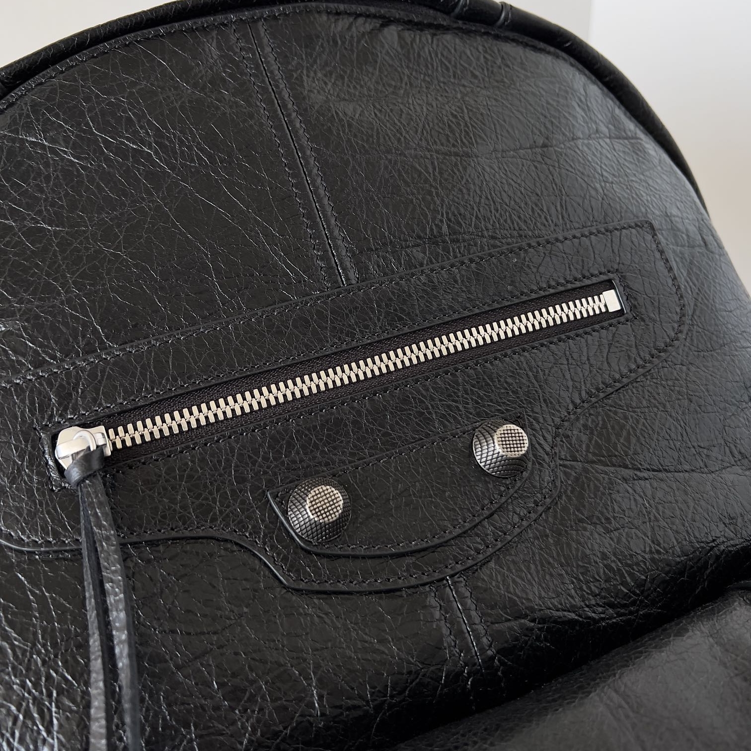 Balenciaga Le Cagole Backpack Medium Sheepskin Replica Bags